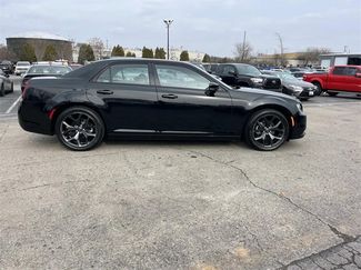 Used 2023 Chrysler 300 S video 2