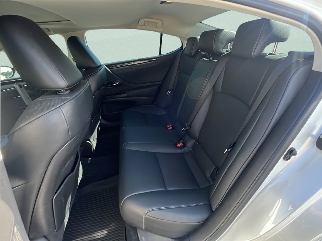 Used 2021 Lexus ES 350 w/ Premium Package FWD image 9
