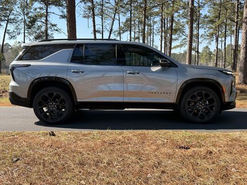 New 2026 Chevrolet Traverse RS image 6