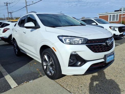 Certified 2022 Buick Encore GX Select w/ Sport Touring Package image 3