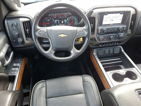 Used 2018 Chevrolet Silverado 3500 High Country w/ Duramax Plus Package image 12