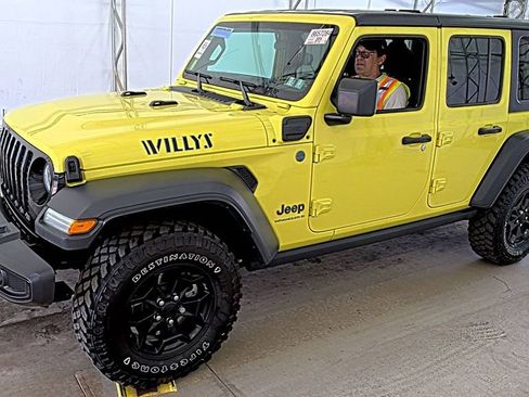 Used 2023 Jeep Wrangler Unlimited AWD/4WD image 1