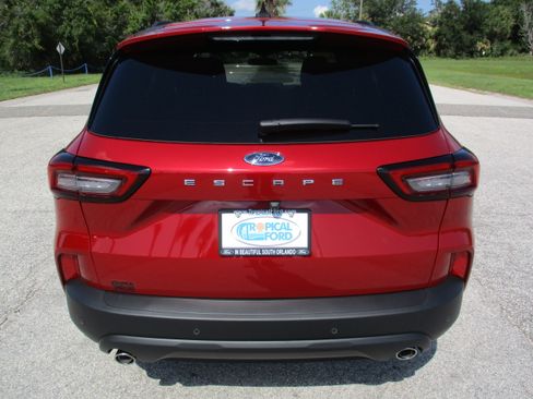 New 2025 Ford Escape ST-Line w/ Tech Pack #1 image 6