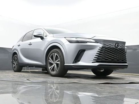 Used 2024 Lexus RX 350 FWD w/ Technology Package image 9