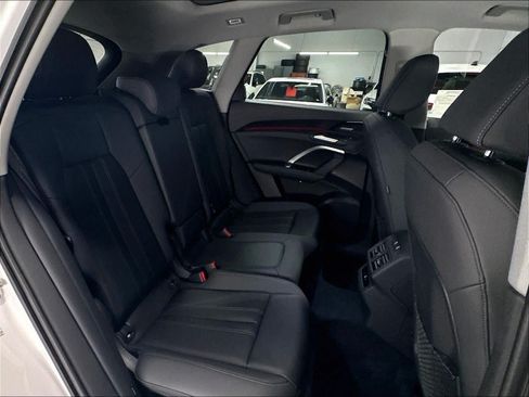 Used 2025 Audi Q5 Premium Plus AWD/4WD image 28