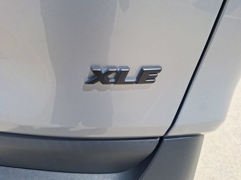 Used 2024 Toyota RAV4 XLE w/ Convenience Package FWD image 11