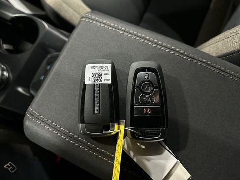 New 2025 Ford Bronco Big Bend AWD/4WD image 34