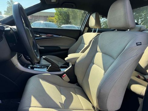 Used 2016 Honda Accord LX-S image 11