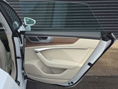 Used 2025 Audi A7 3.0T Prestige image 22