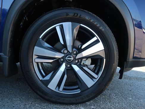 Used 2024 Nissan Rogue SL AWD/4WD image 50