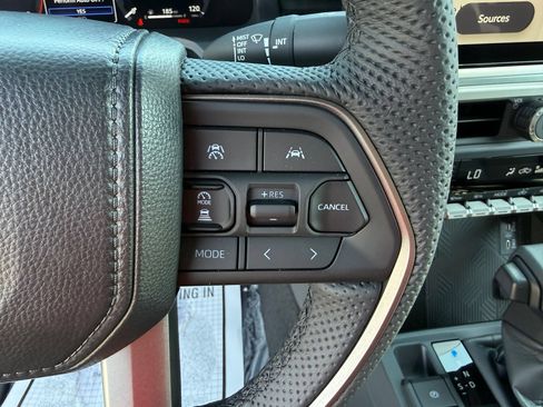 Used 2026 Toyota Tacoma TRD Off-Road w/ TRD Off Road Upgrade Package AWD/4WD image 14