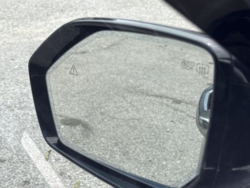 Used 2023 Hyundai Palisade Calligraphy image 45