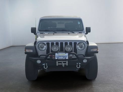 Used 2020 Jeep Wrangler Sport AWD/4WD image 8