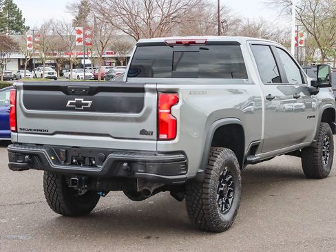 New 2026 Chevrolet Silverado 2500 ZR2 w/ ZR2 Bison Edition image 4