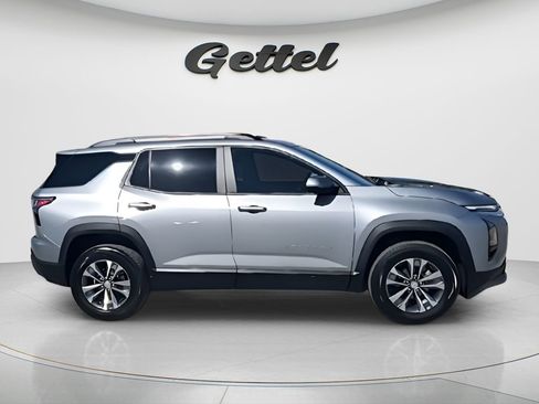 Used 2025 Chevrolet Equinox LT w/ Convenience Package II image 9