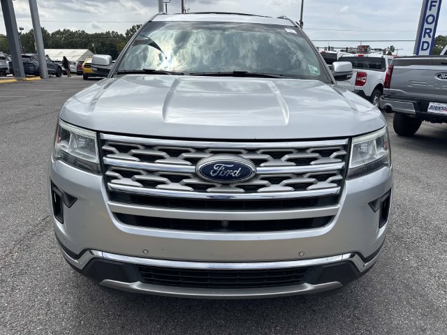 Used 2018 Ford Explorer Limited FWD image 2