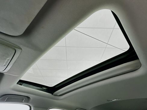 Used 2019 Honda CR-V EX image 26