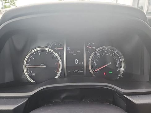 Used 2023 Toyota 4Runner Limited AWD/4WD image 23