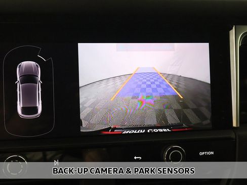 Used 2022 Porsche Macan image 6