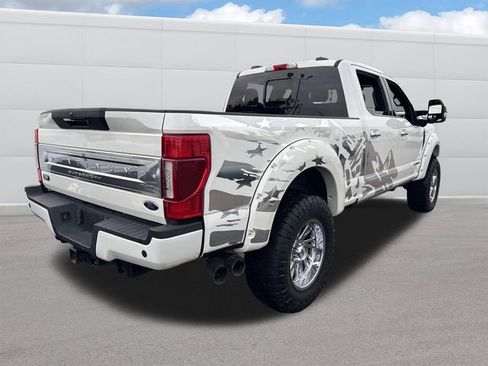 Used 2022 Ford F350 Platinum w/ FX4 Off-Road Package image 5
