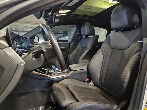 Certified 2023 BMW i4 eDrive35 w/ Premium Package RWD image 31