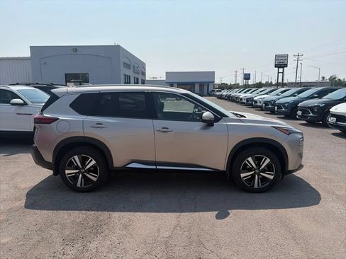 Used 2021 Nissan Rogue SL AWD/4WD image 7