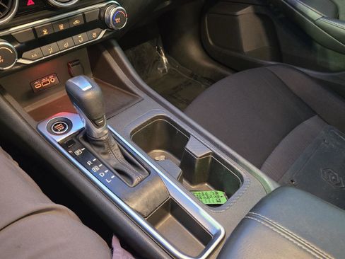 Used 2023 Nissan Sentra SV image 22