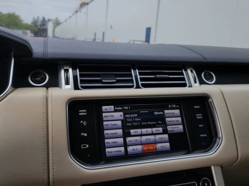 Used 2014 Land Rover Range Rover Autobiography AWD/4WD image 15