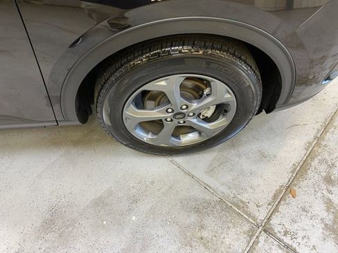 Used 2025 Ford Escape ST-Line image 14