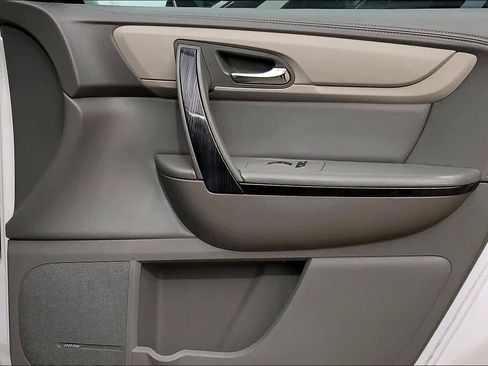 Used 2016 Chevrolet Traverse LTZ image 21