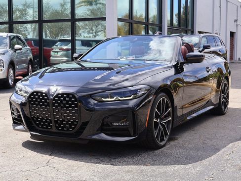 Used 2023 BMW 430i xDrive Convertible w/ M Sport Package image 9