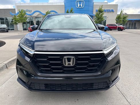 Certified 2023 Honda CR-V LX image 2