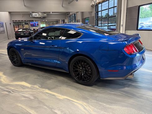 Used 2017 Ford Mustang GT Premium w/ Enhanced Security Package RWD image 33