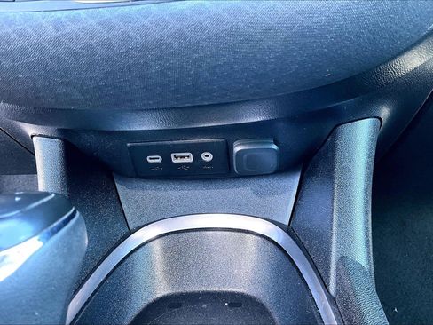Used 2020 Chevrolet Malibu LT FWD image 20