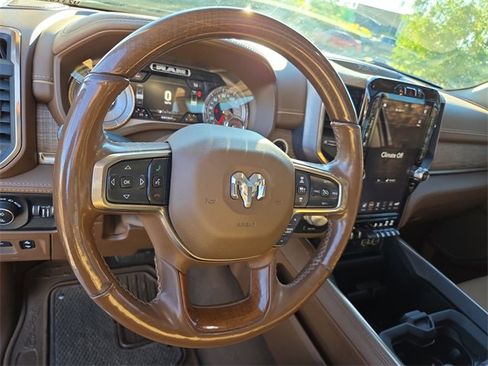 Used 2019 RAM 1500 Limited image 17