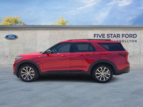 Used 2025 Ford Explorer ST-Line w/ Premium Package RWD image 5