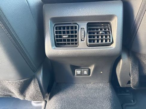 Used 2025 Toyota Camry XSE FWD image 31