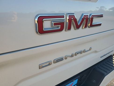 Used 2023 GMC Sierra 1500 Denali w/ Denali Reserve Package image 42