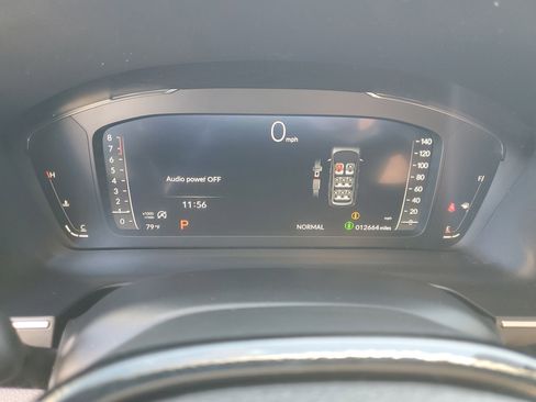 Used 2025 Honda Pilot Elite image 28