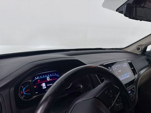 Used 2020 Honda Pilot EX-L image 10