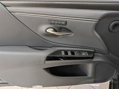 New 2025 Lexus ES 350 w/ Premium Package image 19