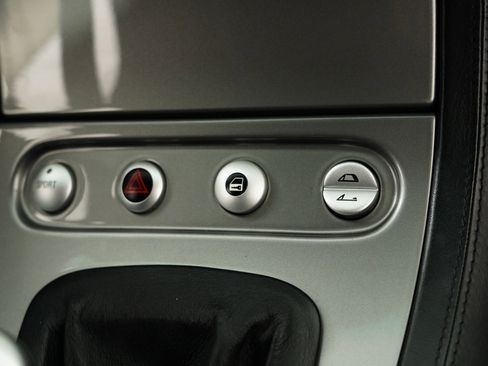 Used 2002 BMW Z8 image 28