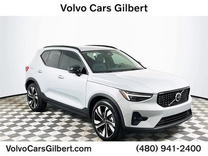 New 2025 Volvo XC40 B5 Plus w/ Protection Package Premier