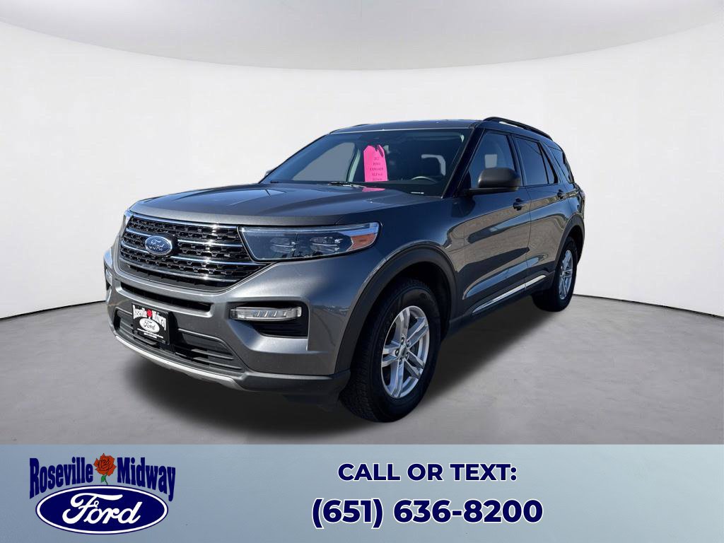 Used 2022 Ford Explorer XLT w/ Equipment Group 202A AWD/4WD image 3