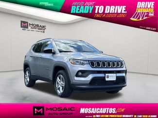 Used 2024 Jeep Compass Latitude AWD/4WD video 1