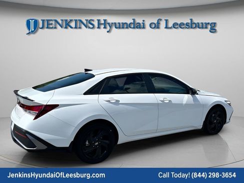 New 2026 Hyundai Elantra Sport image 5