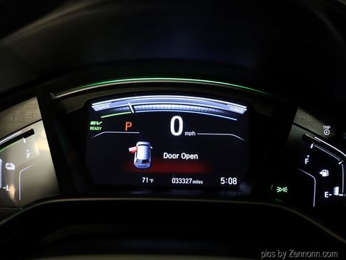 Used 2022 Honda CR-V Touring image 17