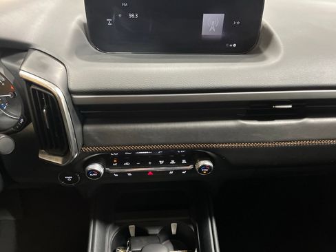 Certified 2025 MAZDA CX-50 2.5 Hybrid w/ Premium Plus Pkg AWD/4WD image 24
