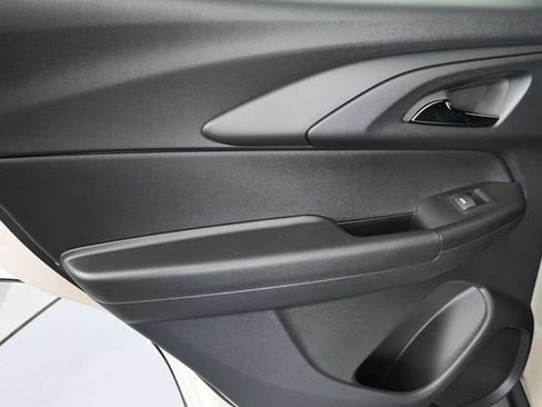 New 2026 Chevrolet TrailBlazer ACTIV AWD/4WD image 23