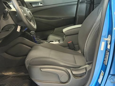 Used 2018 Hyundai Tucson SE w/ Cargo Package FWD image 11
